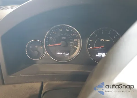 2010 Jeep Grand Cherokee Laredo from USA, damaged, VIN 1J4PR4GK5AC160128